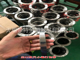 С�������